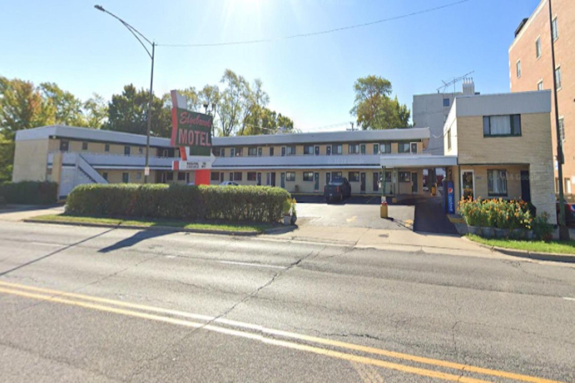 Hotel Edgebrook North Shore By Oyo Chicago